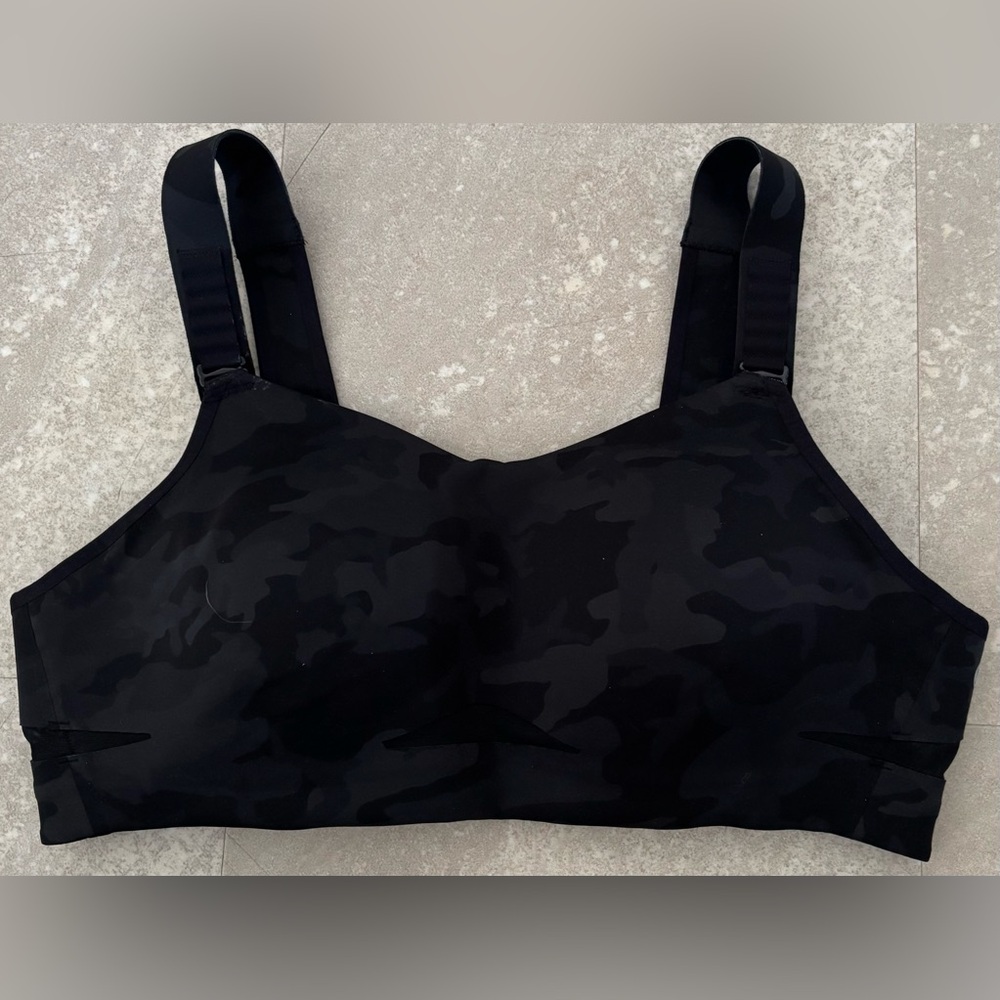 Lululemon Swift Speed Bra *High Support